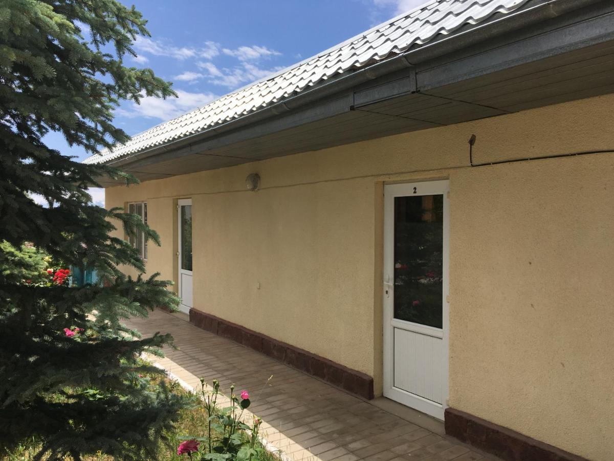 Hotel Эдем Tscholponata Exterior foto