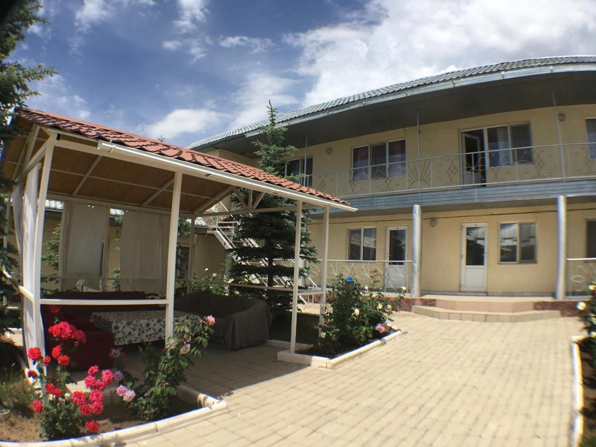 Hotel Эдем Tscholponata Exterior foto